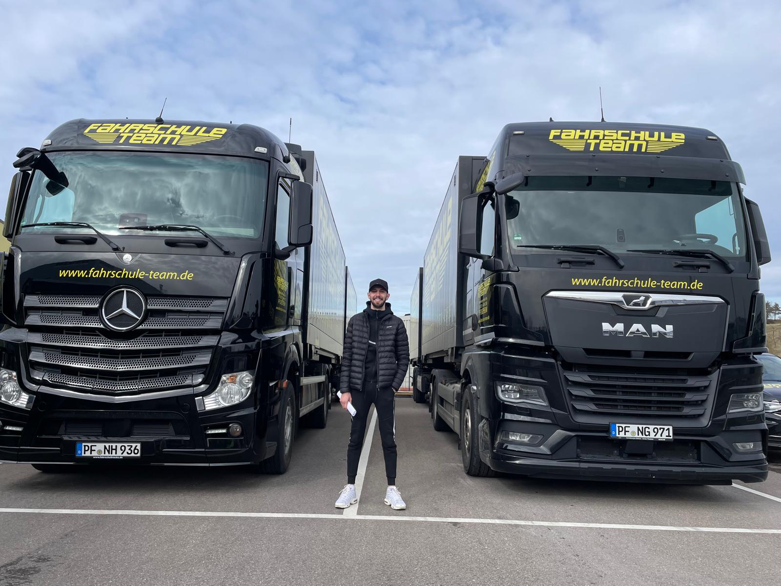 282dd693 79e9 4752 a35f 4baa273a229a