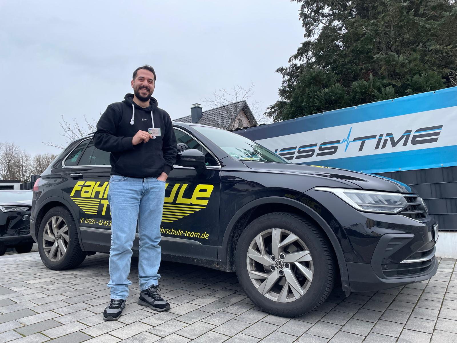 79b38c26 63c7 4923 bcc9 d67e25d778be