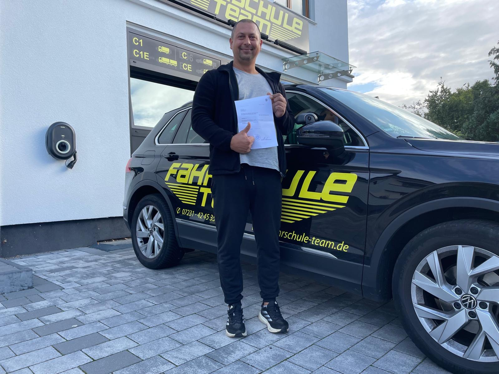 83f0c00f 3d0e 43e6 85d7 2abe40fa0fd2