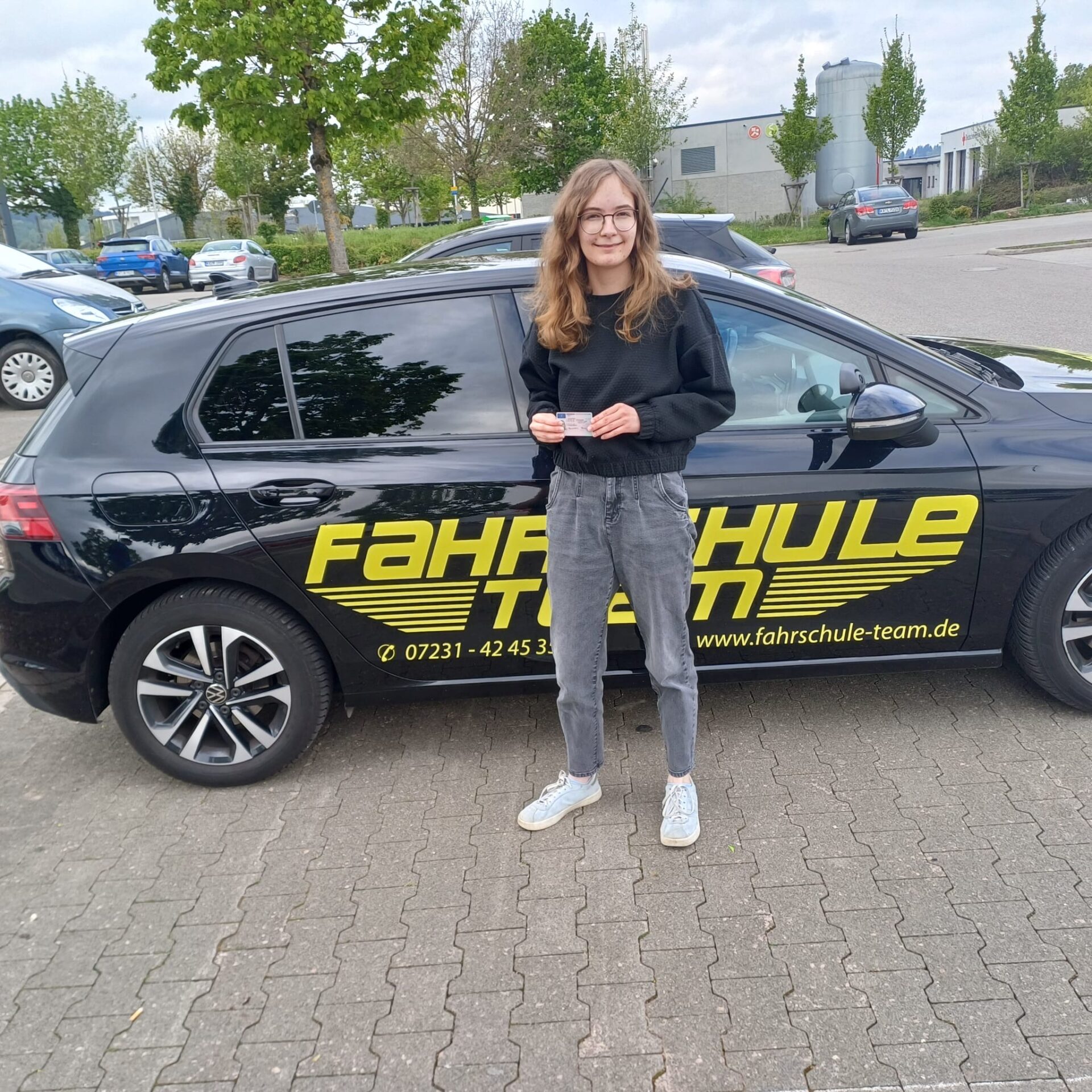 F299657B B563 46DE A5AA 152FAB9BAD12