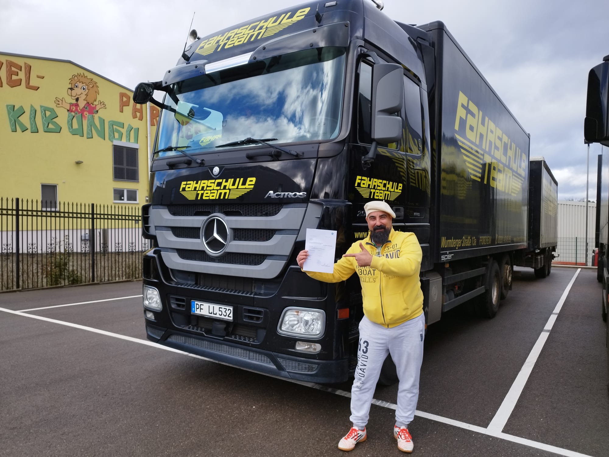 Dca2122d 3870 4900 9507 Bce6755d85ba